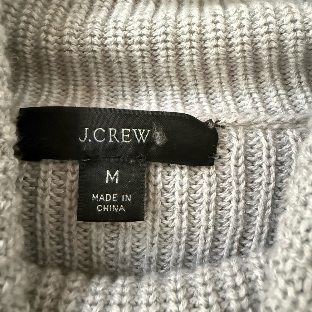J Crew Ribbed‎ cotton-cashmere relaxed turtleneck sweater color gray - Picture 4 of 6